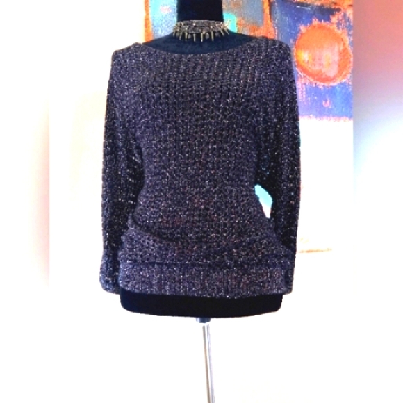 Express Black & Silver Shimmer 3/4 Length Sleeve Round Neck Sweater Size L - Picture 7 of 8